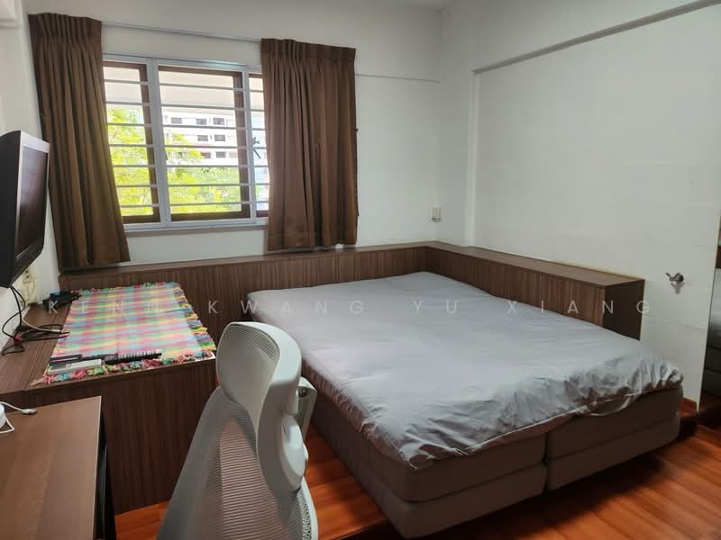 327 Ang Mo Kio Avenue 3, 327 Ang Mo Kio Avenue 3, Room Rental, 150 sqft, HDB Flat For Rent, by Kenn Kwang Yu Xiang, 25460428 - PropertyGuru.com.sg