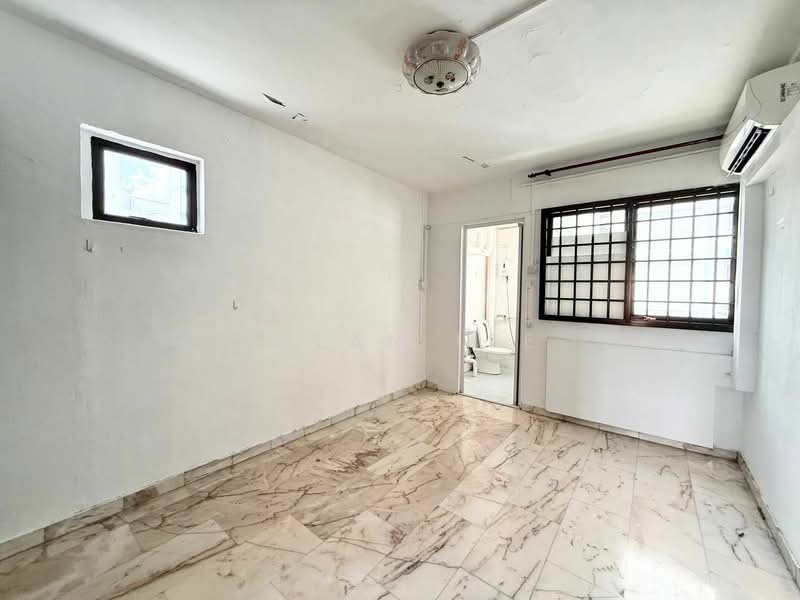 220 Yishun Street 21, 220 Yishun Street 21, 3 Bedrooms, 980 sqft, HDB Flat For Rent, by Dylan Lee, 25460432 - PropertyGuru.com.sg