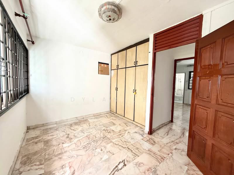 220 Yishun Street 21, 220 Yishun Street 21, 3 Bedrooms, 980 sqft, HDB Flat For Rent, by Dylan Lee, 25460432 - PropertyGuru.com.sg
