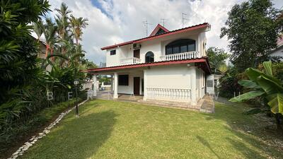 For Sale - Hilltop land Bungalow at King's Road