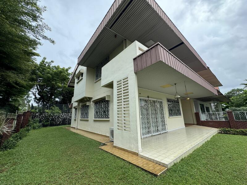 ⭐️ Corner Semi-Detached in Watten Estate ⭐️, Watten Road / Shelford Road / Tan Kah Kee, 4 Bedrooms, 2,000 sqft, Semi-Detached House For Sale, by Vevien Ong, 25461842 - PropertyGuru.com.sg