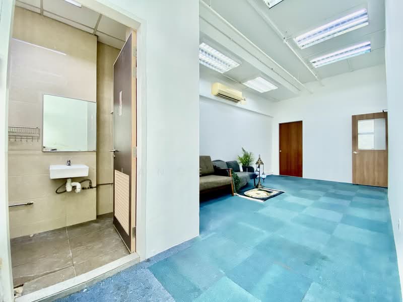 Woodlands Bizhub, 190 Woodlands Industrial Park E5, 250 sqft, Factory / Workshop (B2) For Rent, by Lance Lim, 25462320 - CommercialGuru.com.sg