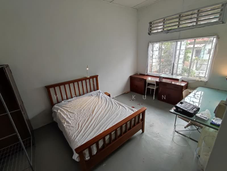 near NE8 farrer park MRT walkup 2nd floor, Joo Ave, Room Rental, 200 sqft, Apartment For Rent, by Yip Kok Kuin, 25462390 - PropertyGuru.com.sg