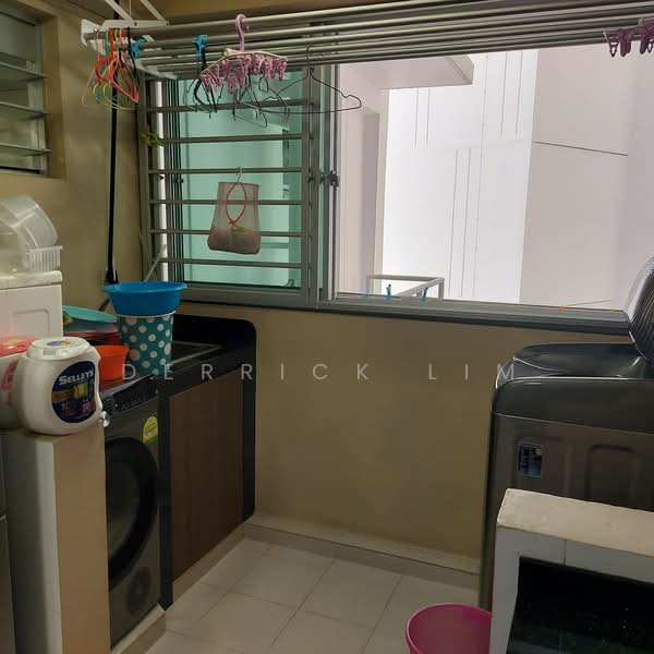 443B Fajar Road, 443B Fajar Road, 3 Bedrooms, 1,205 sqft, HDB Flat For Rent, by Derrick Lim, 25462481 - PropertyGuru.com.sg