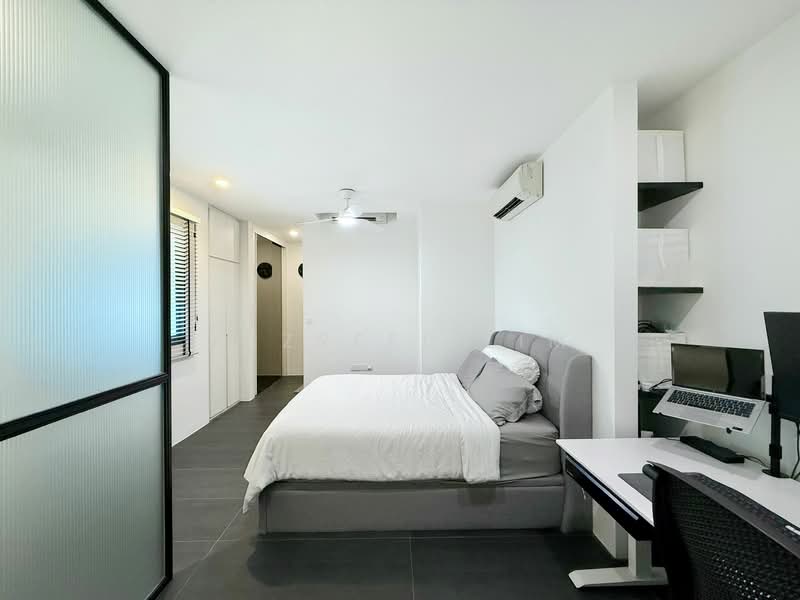 For Sale - Flora View