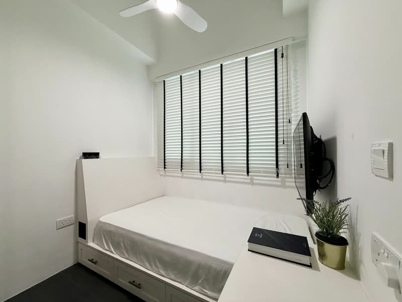 For Sale - Flora View