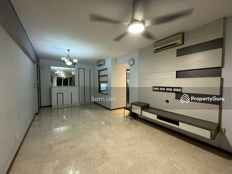 For Sale - The Warren