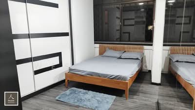 For Rent - Lakepoint Condo