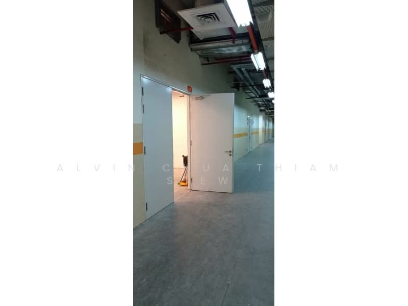 IMM Building, 2 Jurong East Street 21, 796 sqft, Light Industrial (B1) For Rent, by Alvin Chua Thiam Siew, 25463121 - CommercialGuru.com.sg