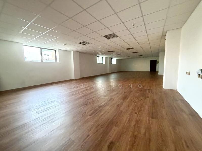 Lhk3 Building, 8 New Industrial Road, Hougang / Punggol / Sengkang, 1,600 sqft, Light Industrial (B1) For Rent, by Edmund Ong, 25463183 - CommercialGuru.com.sg