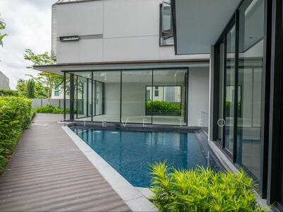 For Sale - Namly Crescent