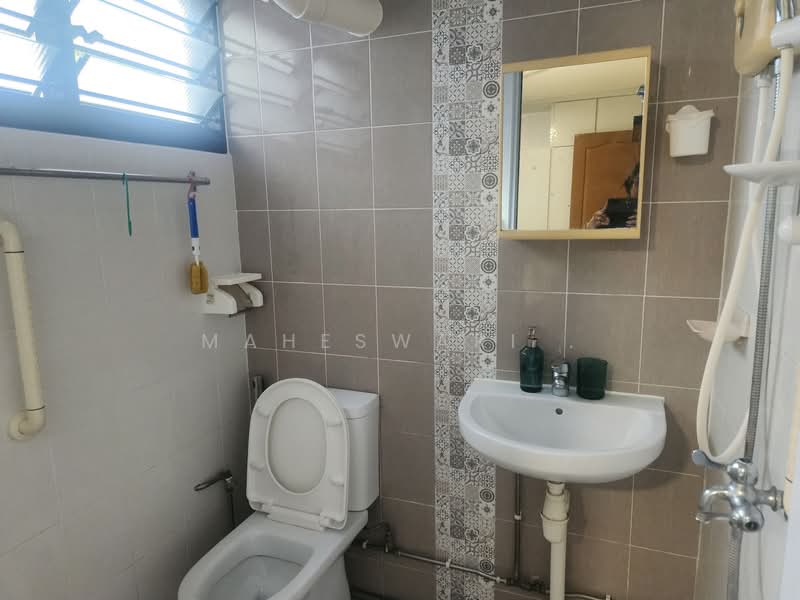 292 Tampines Street 22, 292 Tampines Street 22, 1 Bedroom, 735 sqft, HDB Flat For Rent, by Maheswari ., 25463582 - PropertyGuru.com.sg