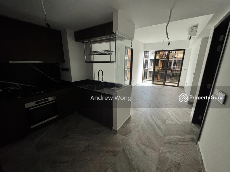 For Rent - The Commodore