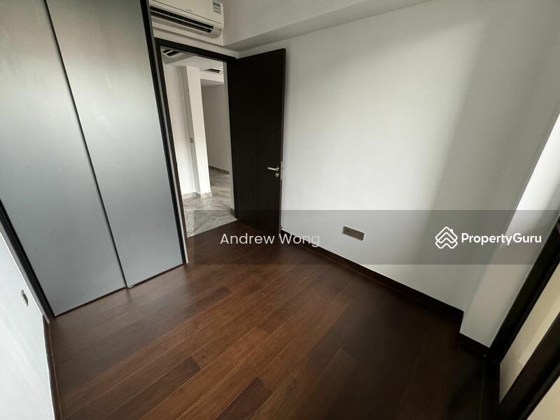 For Rent - The Commodore
