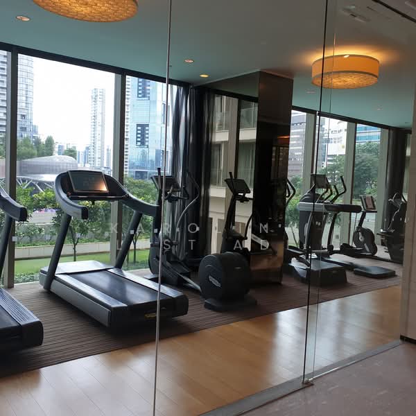Scotts Square, 6 Scotts Road, 2 Bedrooms, 893 sqft, Apartment For Sale, by Karolina Lestiadi, 25463972 - PropertyGuru.com.sg