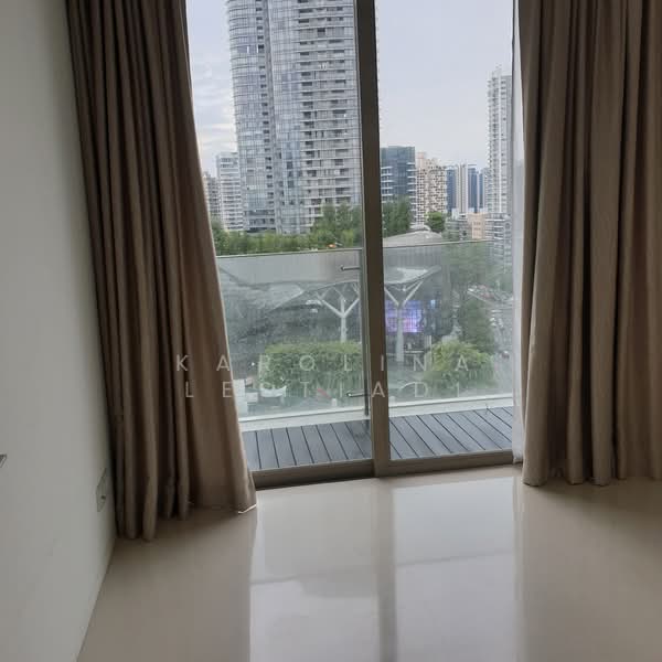 Scotts Square, 6 Scotts Road, 2 Bedrooms, 893 sqft, Apartment For Sale, by Karolina Lestiadi, 25463972 - PropertyGuru.com.sg