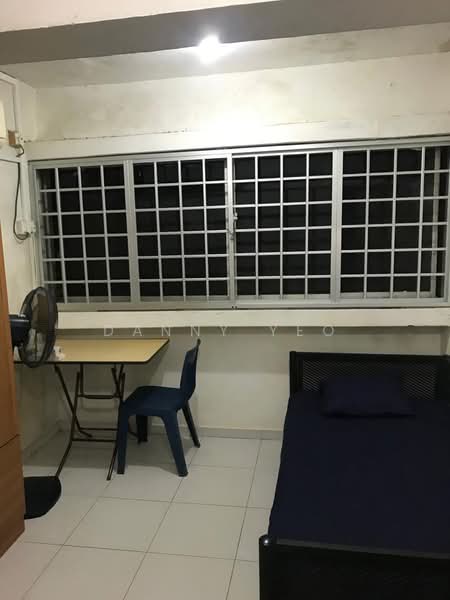 338 Ang Mo Kio Avenue 1, 338 Ang Mo Kio Avenue 1, Room Rental, 100 sqft, HDB Flat For Rent, by Danny Yeo, 25463999 - PropertyGuru.com.sg