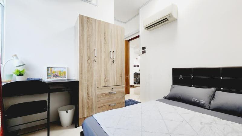 The Sierra, 80 Mount Sinai Drive, Tanglin / Holland / Bukit Timah, Room Rental, 100 sqft, Apartment For Rent, by Bespoke Habitat Pte Ltd, 25464192 - 13-03 CR4 - PropertyGuru.com.sg