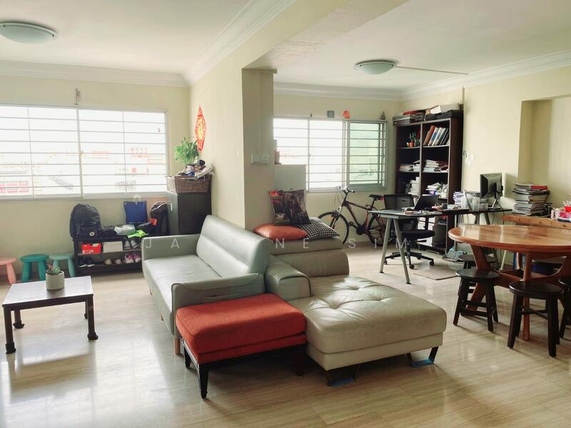 For Sale - 866 Tampines Street 83