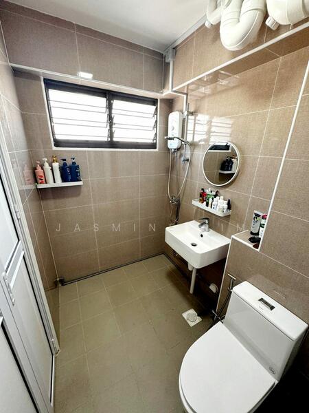 For Sale - 866 Tampines Street 83