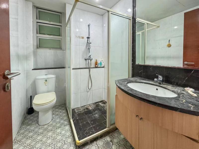 Butterworth 8, 6 Butterworth Lane, East Coast / Marine Parade, Room Rental, 100 sqft, Condominium For Rent, by Jia Xiang jx, 25464422 - Bathroom - PropertyGuru.com.sg