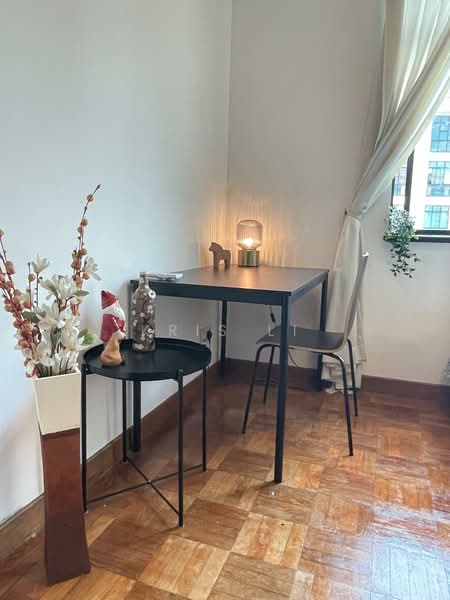 Spring Grove, 53 Grange Road, Room Rental, 150 sqft, Condominium For Rent, by Kris Li, 25464495 - PropertyGuru.com.sg