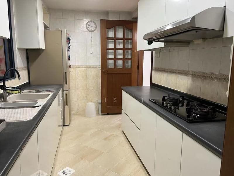Westcove Condo, 12 West Coast Crescent, Buona Vista / West Coast / Clementi New Town, Room Rental, 50 sqft, Condominium For Rent, by Kris Li, 25464514 - PropertyGuru.com.sg