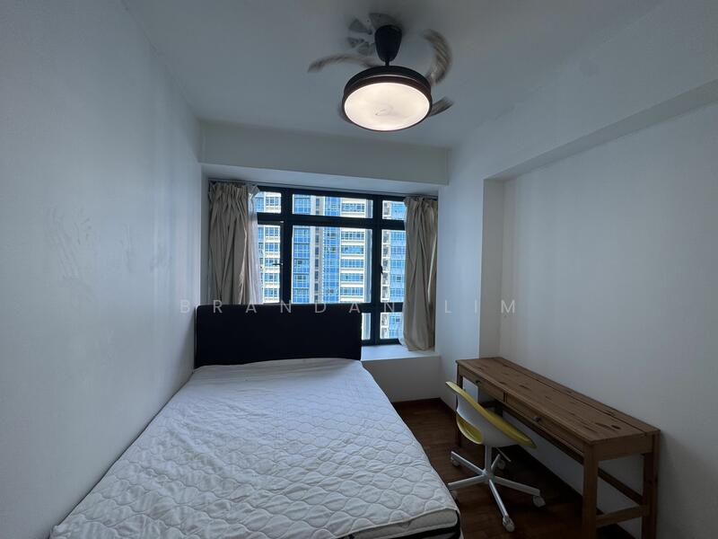 Immediate 
Common room 1923