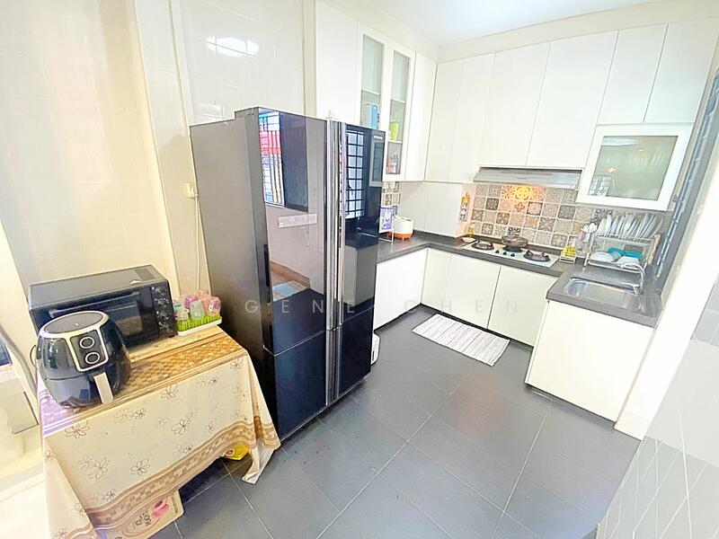 For Sale - 724 Tampines Street 71