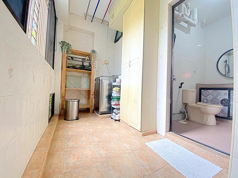 For Sale - 724 Tampines Street 71
