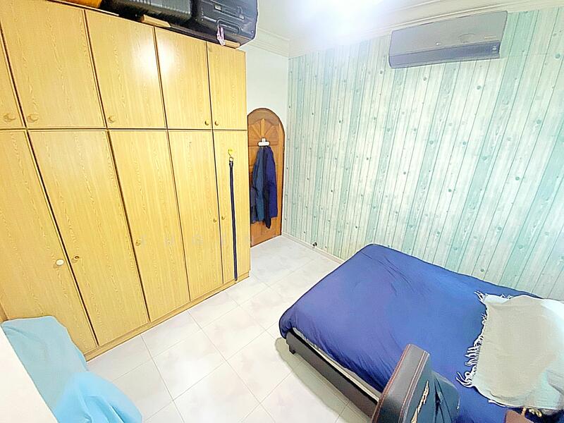 For Sale - 724 Tampines Street 71