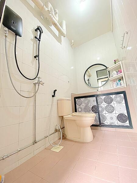 For Sale - 724 Tampines Street 71