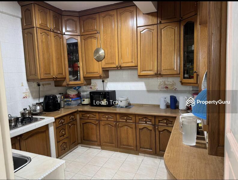 For Sale - Leith Road
