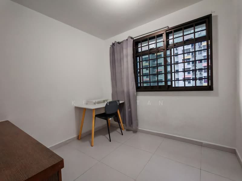 4 Lorong 7 Toa Payoh, 4 Lorong 7 Toa Payoh, 2 Bedrooms, 734 sqft, HDB Flat For Rent, by Kenny Tan, 25465021 - PropertyGuru.com.sg