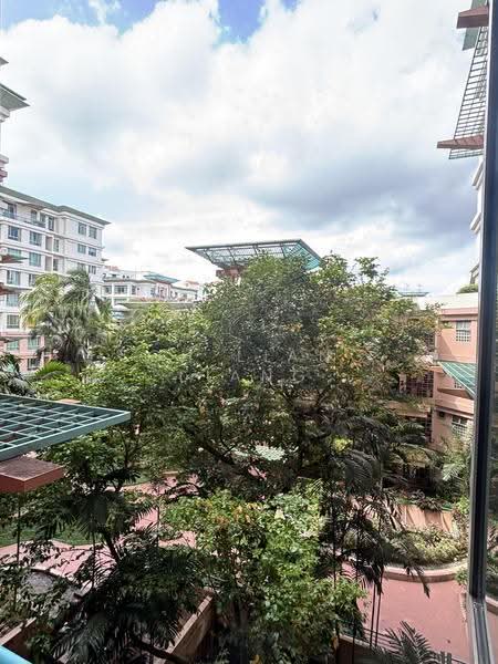 Maple Woods, 985 Bukit Timah Road, Clementi Park / Upper Bukit Timah, 3 Bedrooms, 1,335 sqft, Condominium For Rent, by Soh Liang Liang, 25465067 - PropertyGuru.com.sg