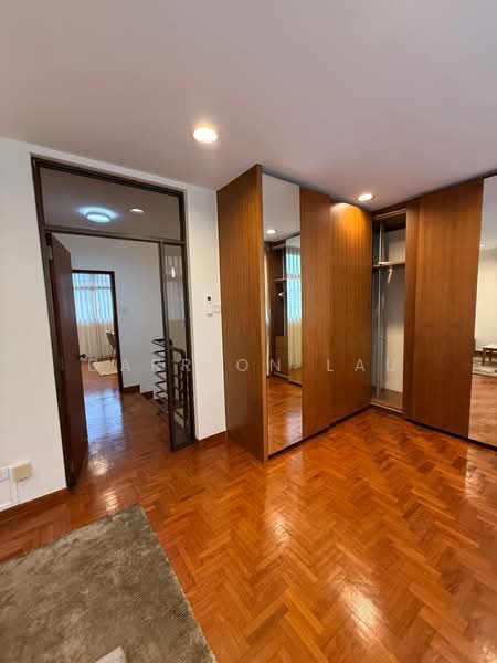 Highland Residences, Highland Road, Hougang / Punggol / Sengkang, 5 Bedrooms, 3,300 sqft, Corner Terrace For Sale, by Darrion Lau, 25465653 - PropertyGuru.com.sg
