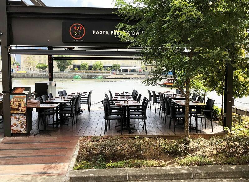 Boat Quay - Waterfront Dining, Boat Quay - Waterfront Dining, 2,052 sqft, Food & Beverage For Rent, by Darren Wee, 25465979 - CommercialGuru.com.sg