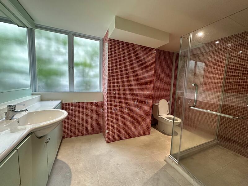 red bath