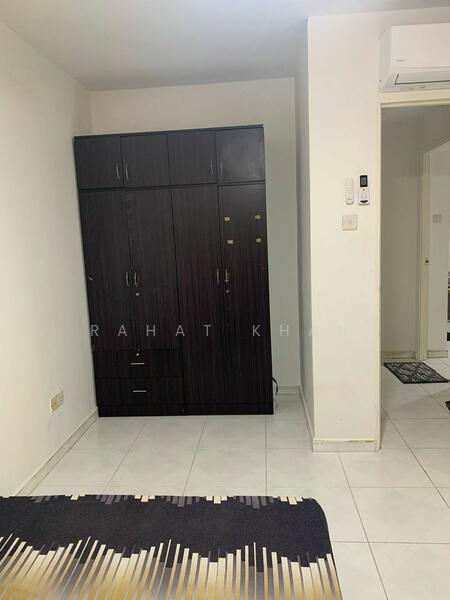 For Rent - 184C Rivervale Crescent