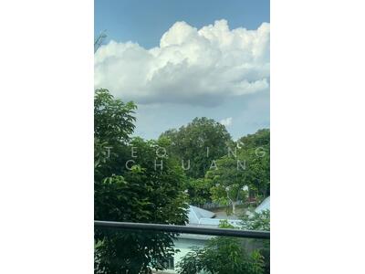 For Sale - Spacious Modern GCB with A View