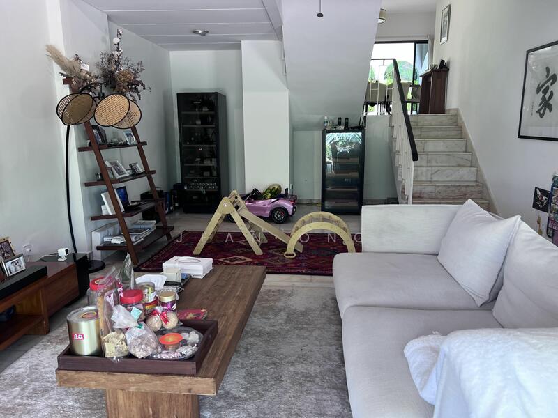 For Sale - I ❤️SUNSET. PRICE DOWN!!! EXCLUSIVE GREENERY.WIDE FRONTAGE. REGULAR LAND. ☎️ JEAN 93571119