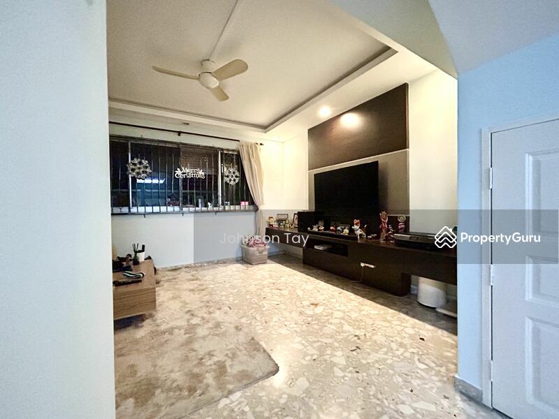 For Sale - 429 Hougang Avenue 6