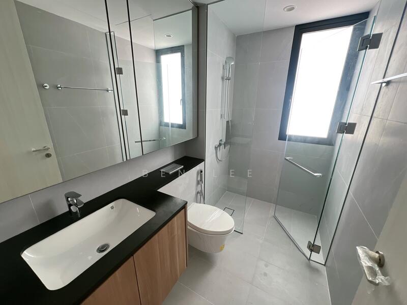 Sian tuan ave brand new bungalow with lift-pool 11562sqft six bedroom ensuite bathroom, Sian Tuan ave, 7 Bedrooms, 11,562 sqft, Bungalow House For Sale, by Ben Lee, 25468352 - PropertyGuru.com.sg