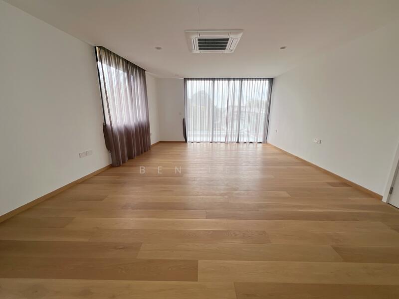 Sian tuan ave brand new bungalow with lift-pool 11562sqft six bedroom ensuite bathroom, Sian Tuan ave, 7 Bedrooms, 11,562 sqft, Bungalow House For Sale, by Ben Lee, 25468352 - PropertyGuru.com.sg