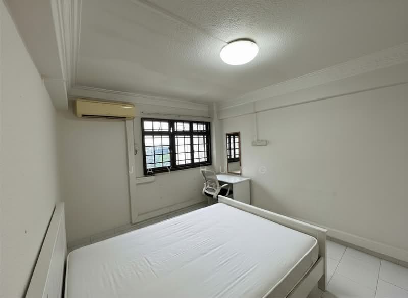 12 Holland Avenue, 12 Holland Avenue, 2 Bedrooms, 680 sqft, HDB Flat For Rent, by Jay Hung, 25468374 - PropertyGuru.com.sg