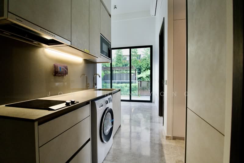 35 Gilstead, 35 Gilstead Road, 2 Bedrooms, 570 sqft, Apartment For Rent, by Jonathan Yong, 25468717 - PropertyGuru.com.sg