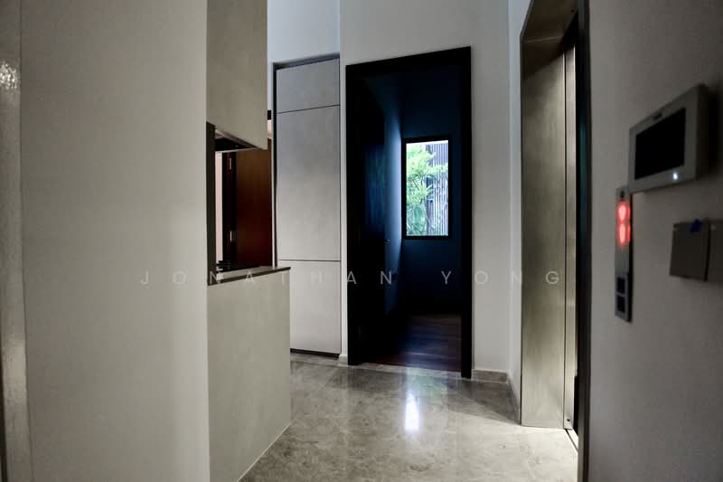 35 Gilstead, 35 Gilstead Road, 2 Bedrooms, 570 sqft, Apartment For Rent, by Jonathan Yong, 25468717 - PropertyGuru.com.sg