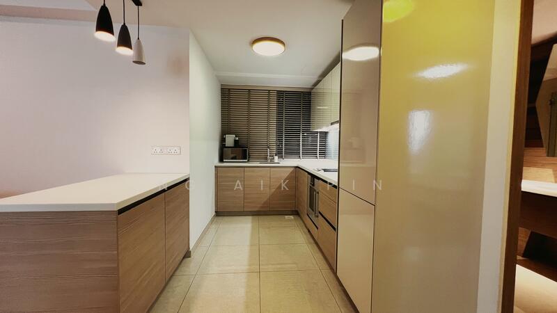 For Sale - V on Shenton