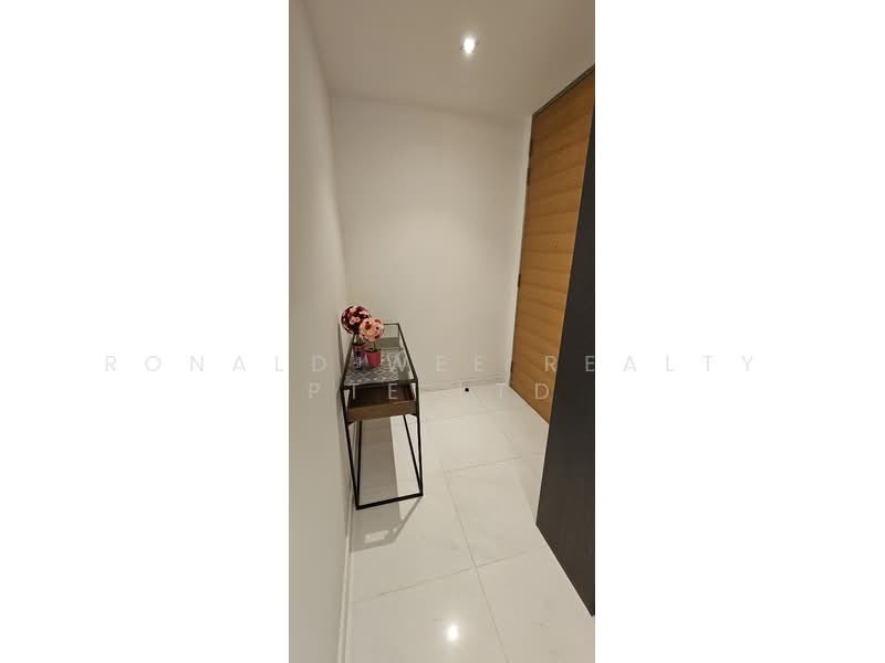 DUO Residences, 1 Fraser Street, 1 Bedroom, 689 sqft, Apartment For Rent, by RONALD, 25469254 - PropertyGuru.com.sg