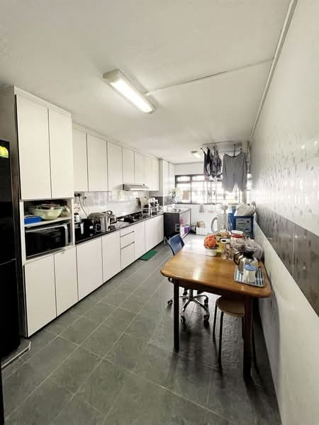 303 Clementi Avenue 4, 303 Clementi Avenue 4, Room Rental, 100 sqft, HDB Flat For Rent, by Darrell Wong, 25469569 - PropertyGuru.com.sg